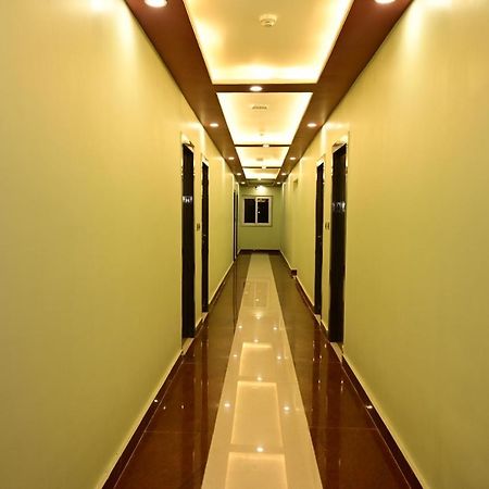 Hotel Gm International Bodh Gaya Exteriör bild