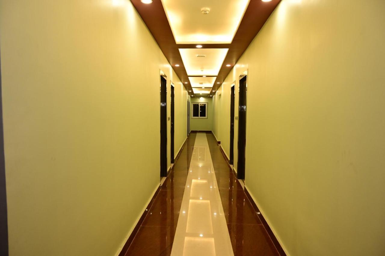 Hotel Gm International Bodh Gaya Exteriör bild