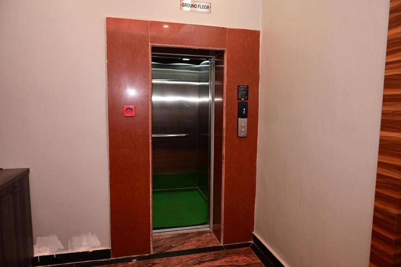Hotel Gm International Bodh Gaya Exteriör bild