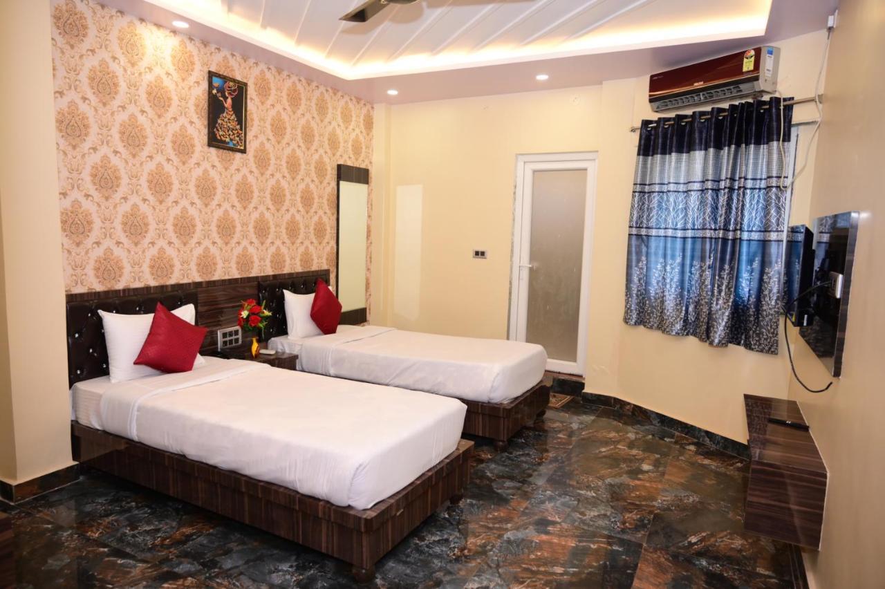 Hotel Gm International Bodh Gaya Exteriör bild