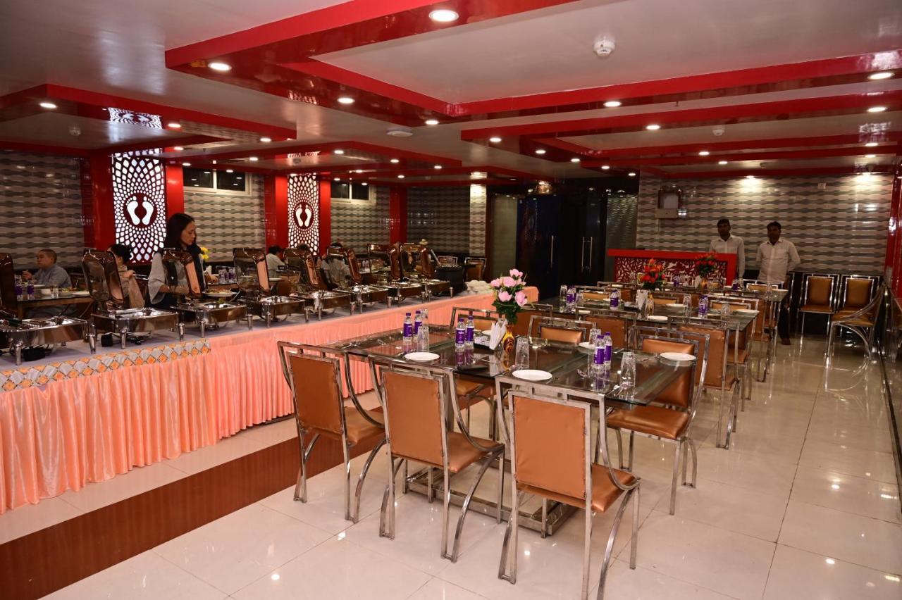 Hotel Gm International Bodh Gaya Exteriör bild