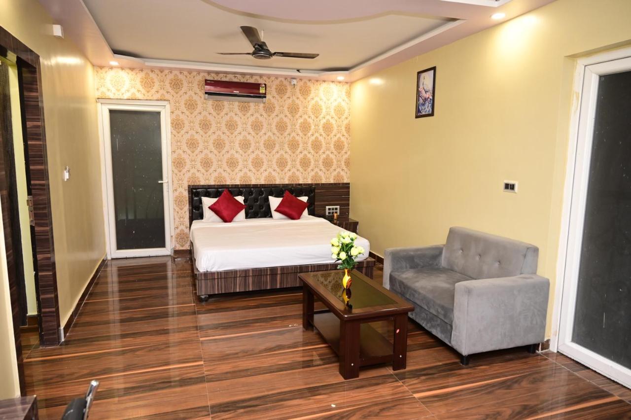 Hotel Gm International Bodh Gaya Exteriör bild