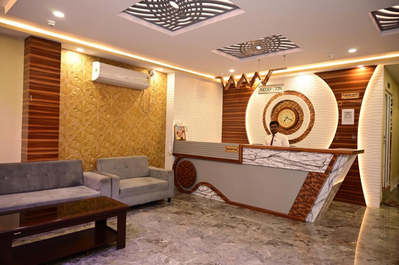 Hotel Gm International Bodh Gaya Exteriör bild