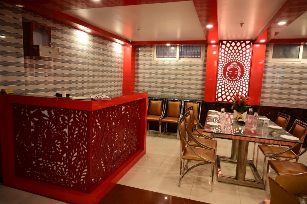 Hotel Gm International Bodh Gaya Exteriör bild